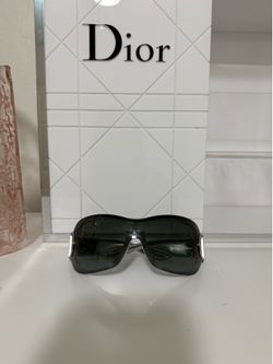 Vintage Y2K Christian Dior air speed “2 Sunglasses