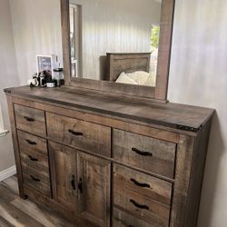 Dresser And Nightstand 