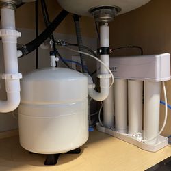  Reverse Osmosis Water Filtration System. 