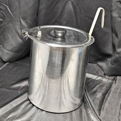 Large Stainless Steel Stock Pot with Lid & Hanging Hook