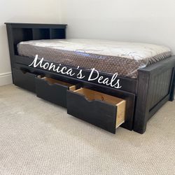 Twin Solid Wood Bed With 3 Drawers And Mattress $580
