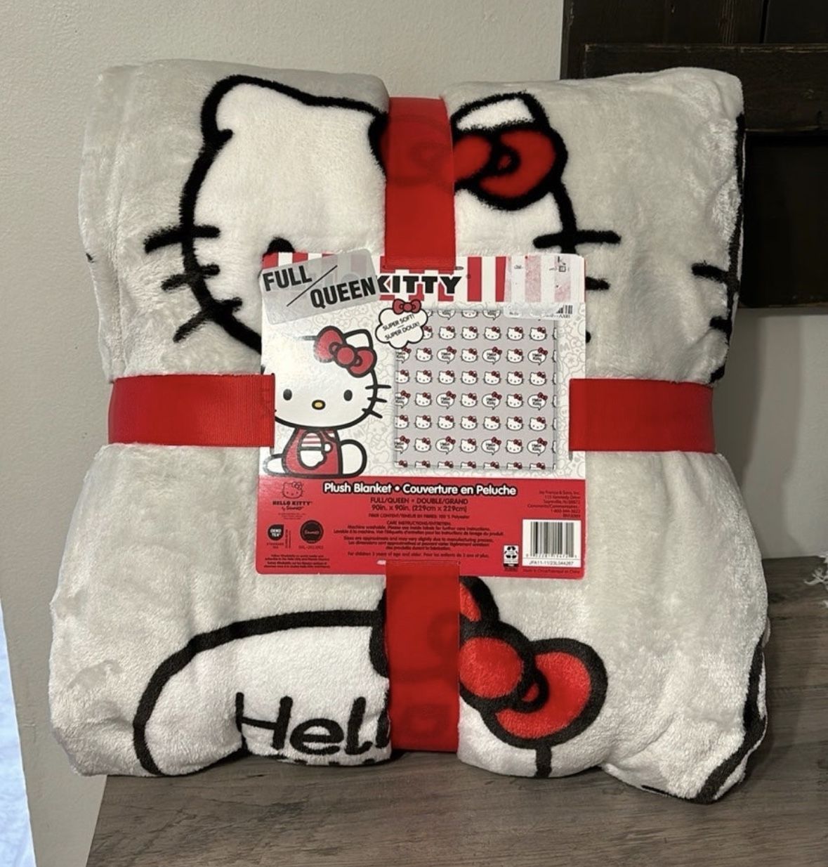 Hello Kitty Blanket