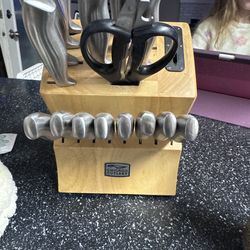 Chicago cutlery knife set