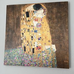 Klimt The Kiss - Canvas Wall Art