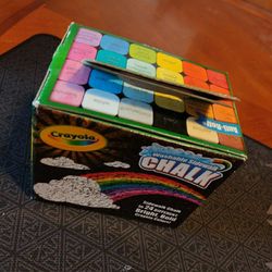 NEW 24- CHALK  ( DIFFERENT COLORS )     PICK ⛏️ Up Only