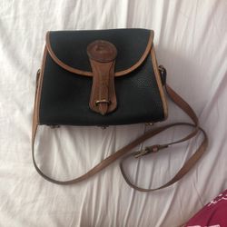 Dooney And Bourke Crossbody 