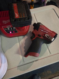 Milwaukee Cordless Power Tool Set with Battery and Charger