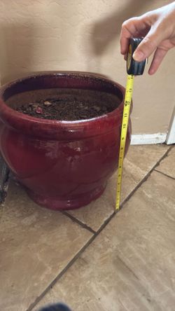 Ceramic pot