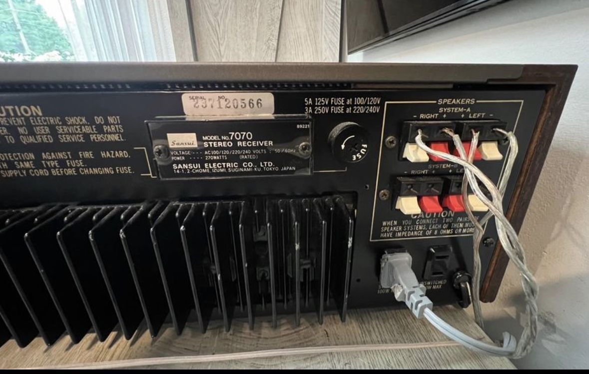 Vintage Sansui 7070 Stereo Receiver(Excellent)