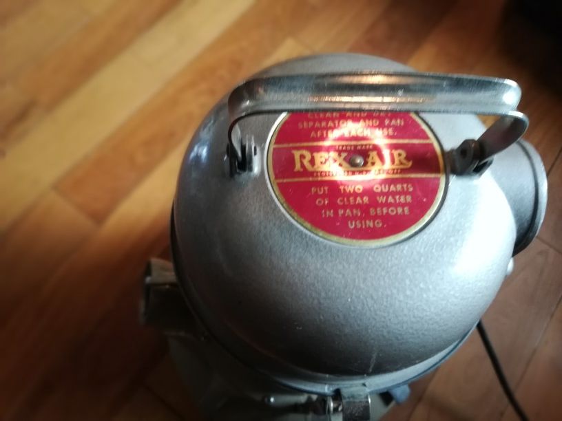 Vintage Rexair Model C Vacuum Cleaner for Sale in Olathe, KS OfferUp