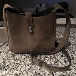 Coach Hadley Convertible Crossbody Bago