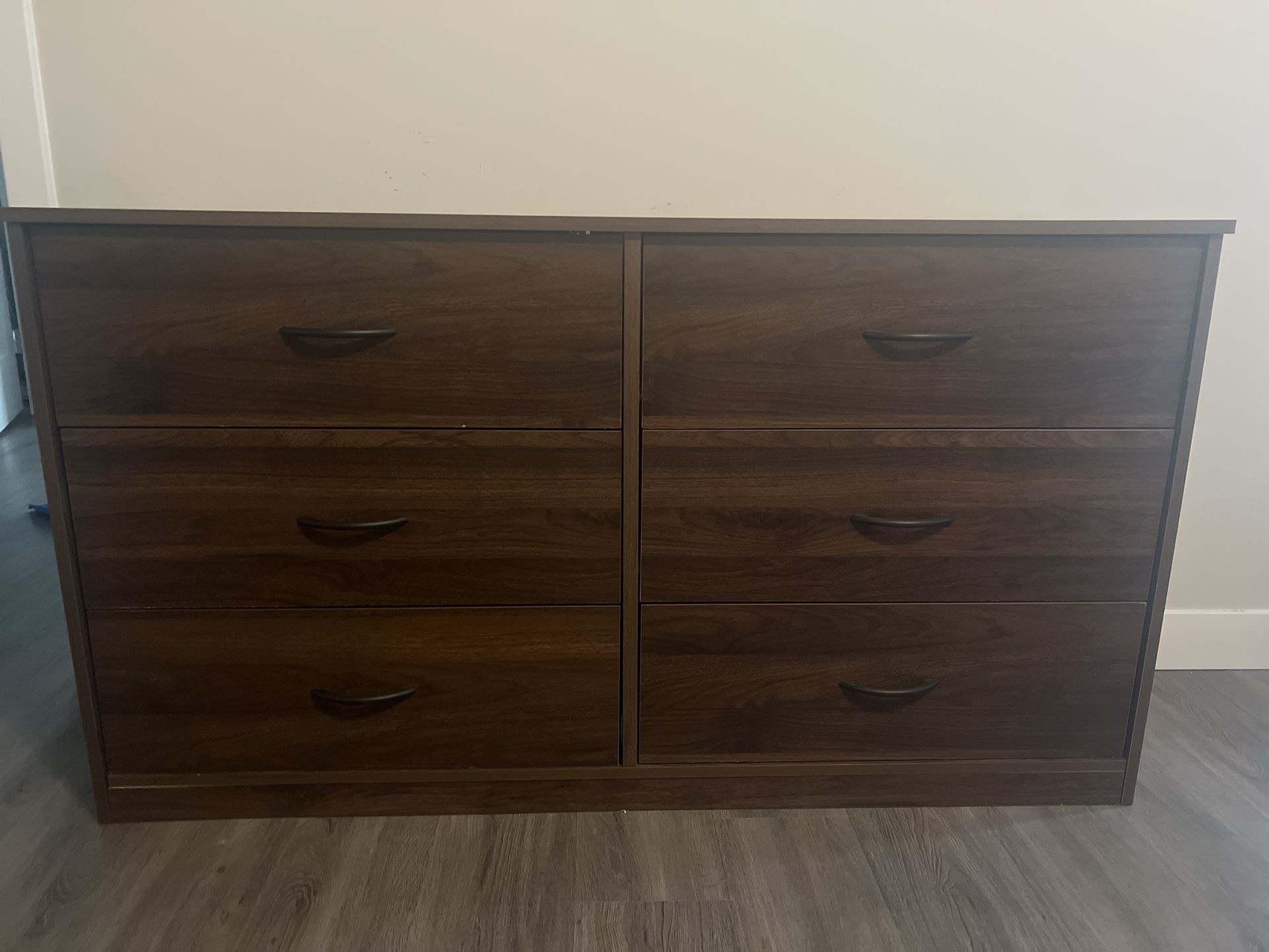 Beautiful Walnut Drawer Dresser
