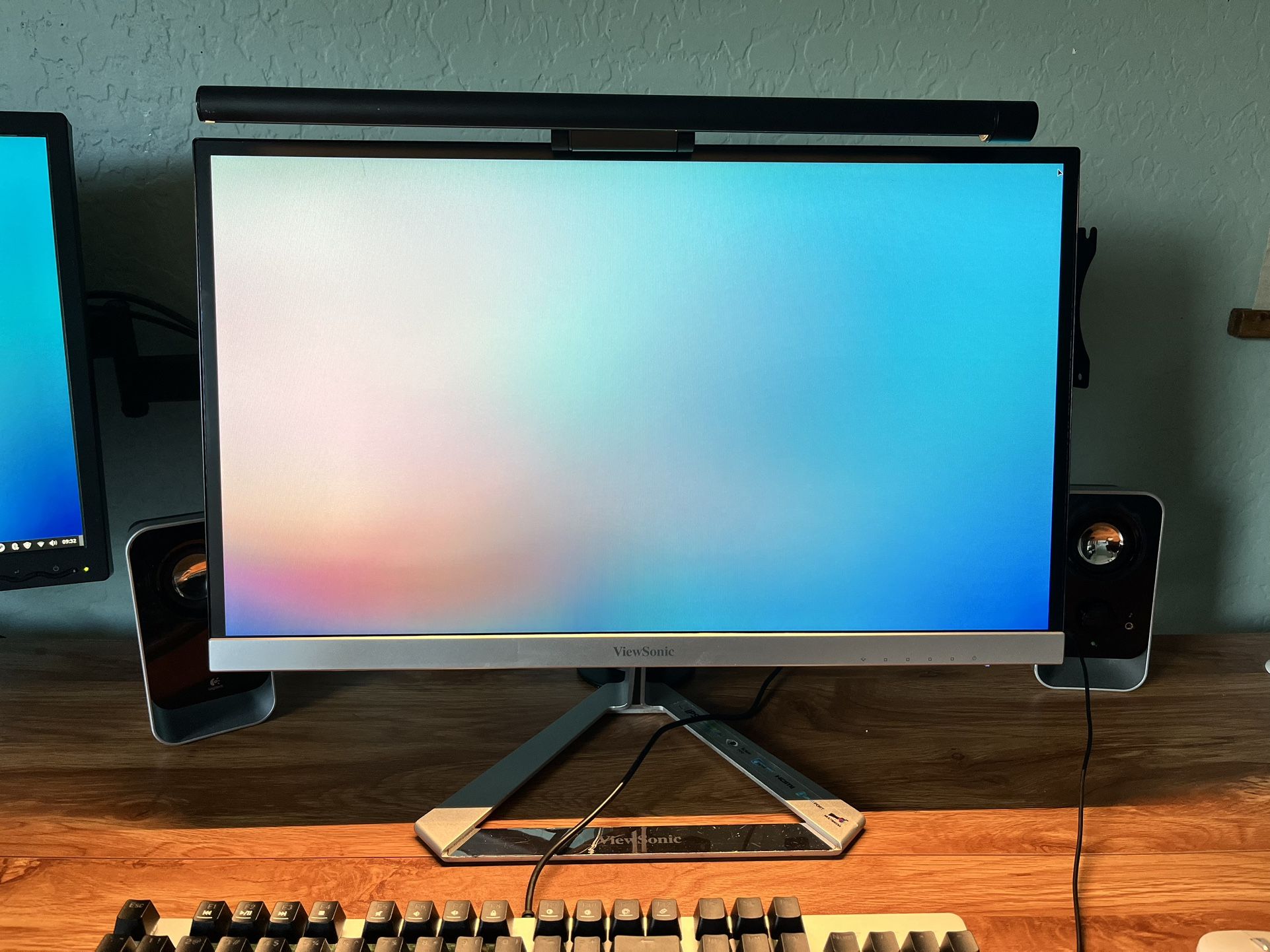 ViewSonic 23-24” Computer Monitor 60Hz