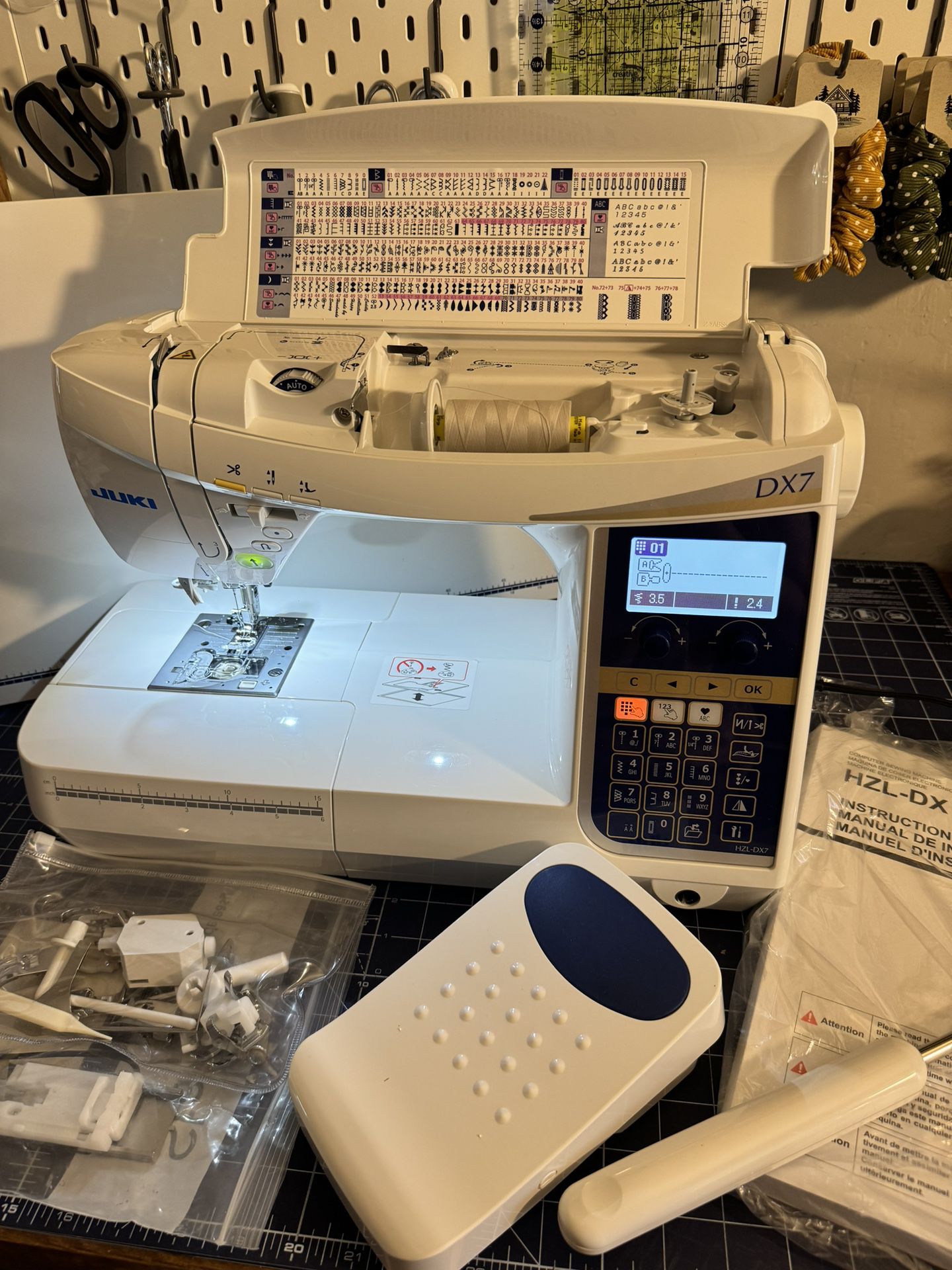 Juki HZL-DX7 Sewing Machine - Barely Used!