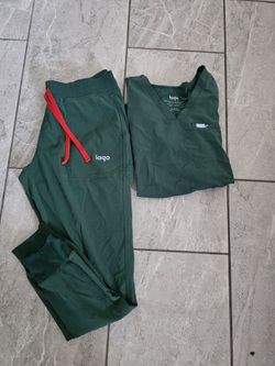 Logo scrub set