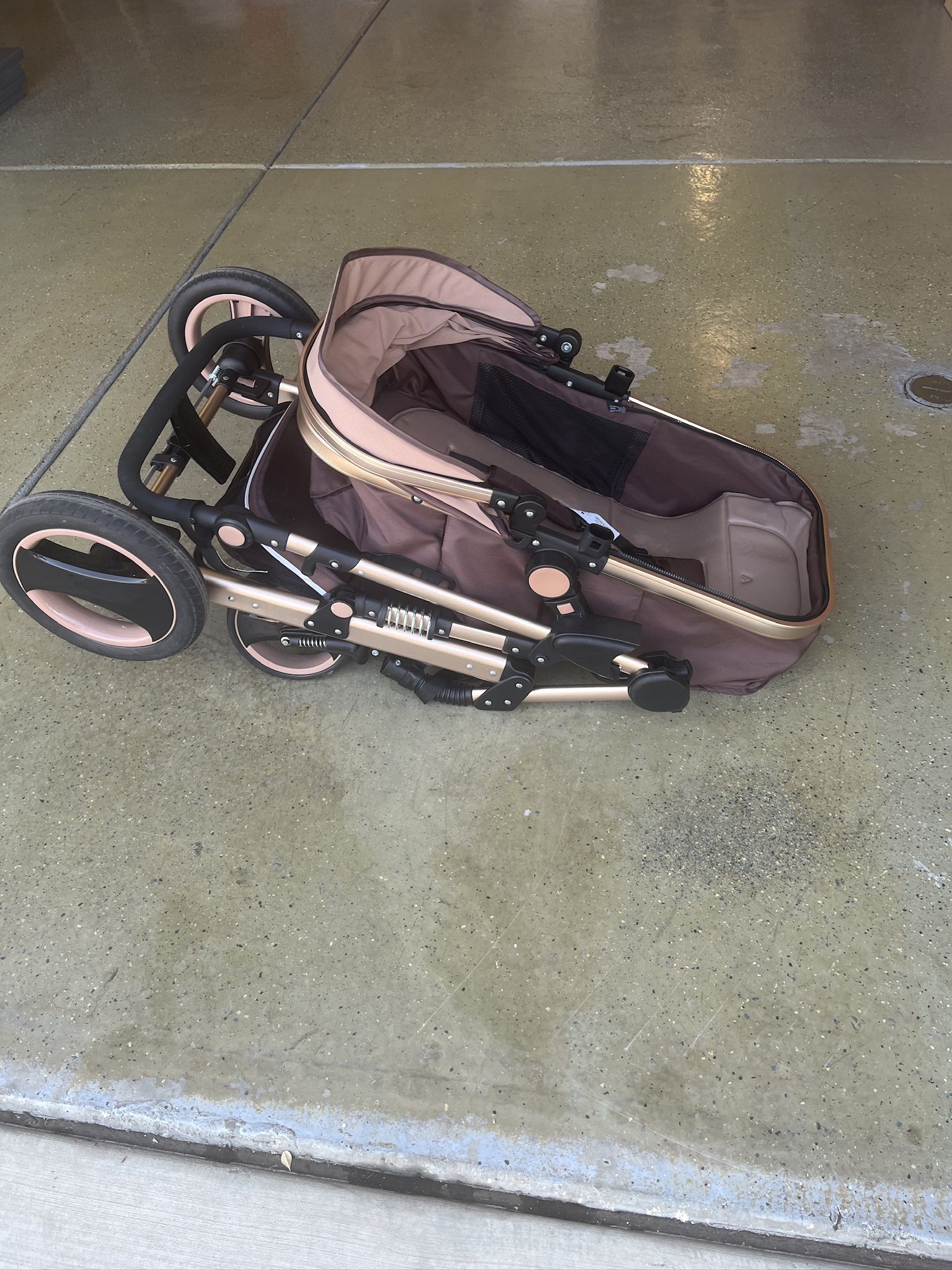 Stroller 
