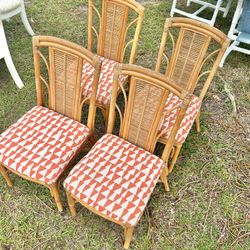 Set Of 4 Rattan Chairs 