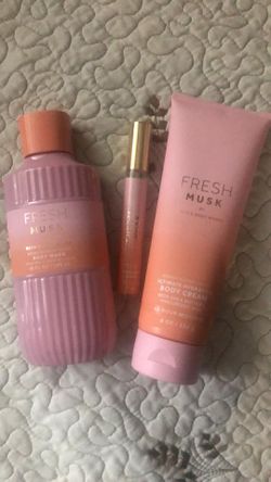 Bath & Body Works Fresh Musk Set