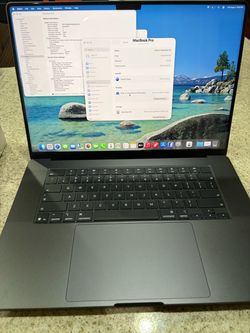 New open box Apple MacBook Pro 16” m5 pro 24gb ram 1TB AppleCare plus 2028