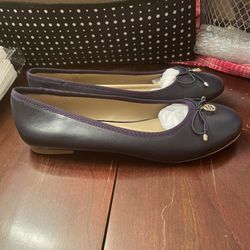 Ladies Navy Ballet Flats  Size 8