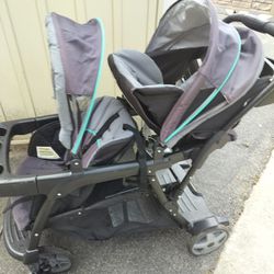Double Stroller Graco NE Philly Still Available Hold Offers Until You Show Up