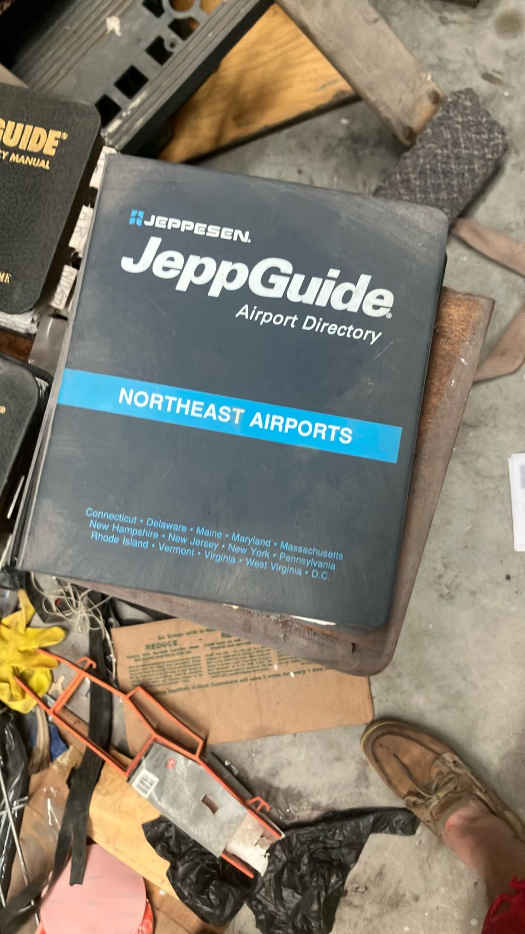 Jepp Guide Airport Directory