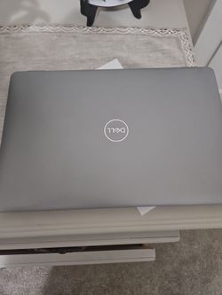 15.6" Laptop