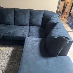 L Sectional Couch 