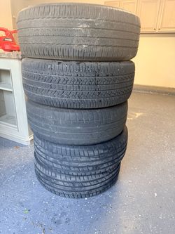 Set of 4 Used Car Tires P225/55R19