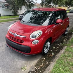 2017 Fiat 500 L