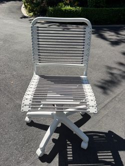 White Bungee Office Desk Chair