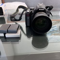 Nikon D-5000