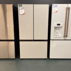 Bespoke Counter Depth Bottom Freezer Refrigerator‼️ Internal Water And Ice Maker‼️‼️