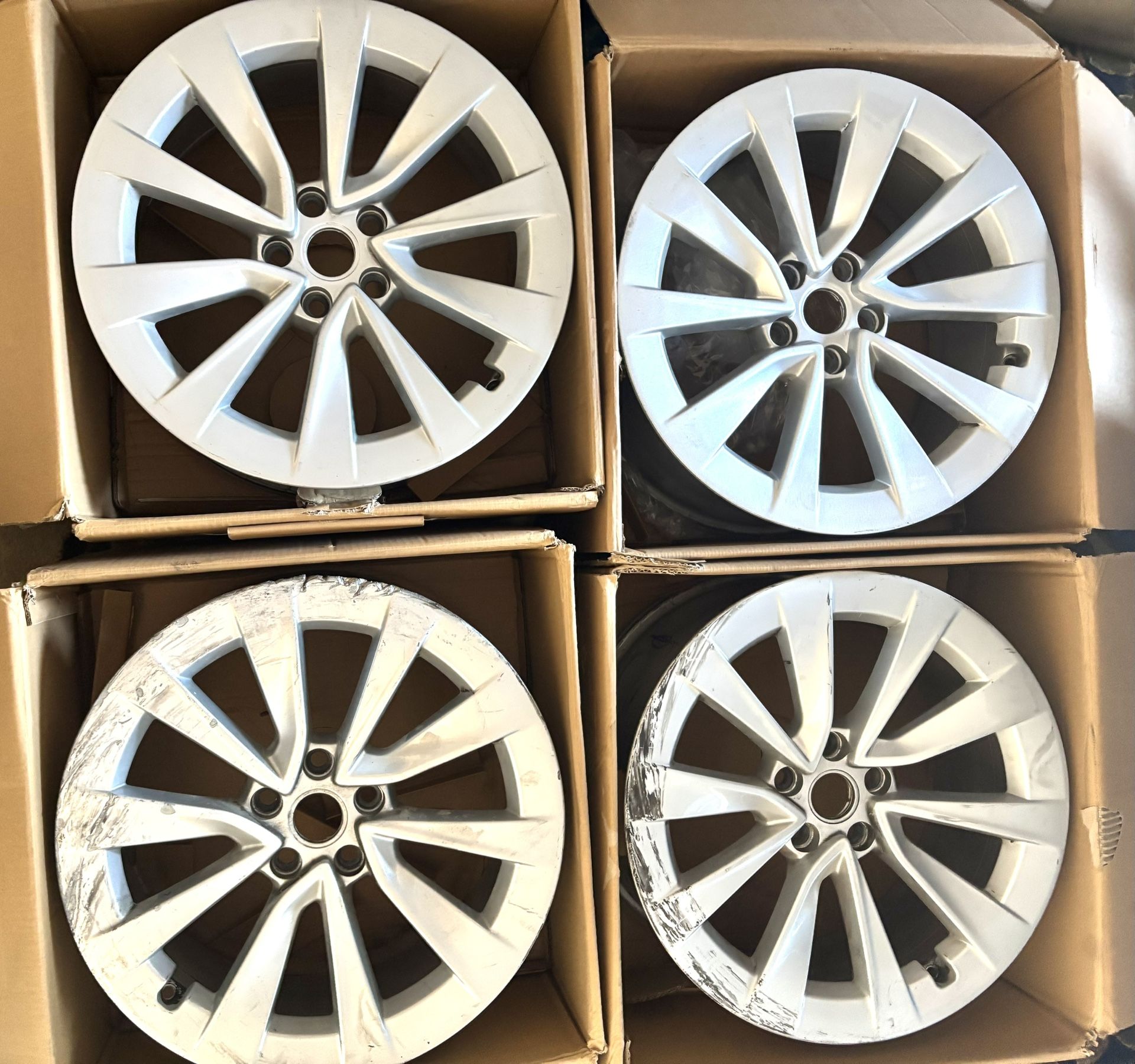 Tesla OEM Sport 19” Rims