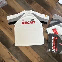 Supreme T Shirt 