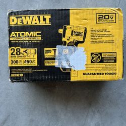 Dewalt 1/2 Compact Impact Wrench 