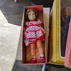 Ideal Toy Corp. 1973 Shirley Temple Doll.