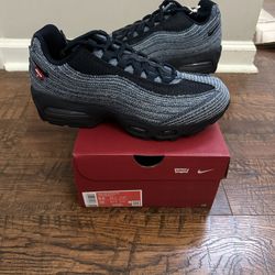 Nike Air Max 95 Levi’s - Size 8.5M