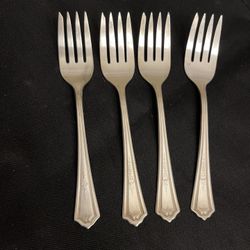 Set of 4 R&B Reed & Barton Silverplate 1923 Manor Pattern Dessert or Salad Forks
