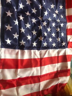20+ PC Big and small American flags! Ideal for 4th of July!
