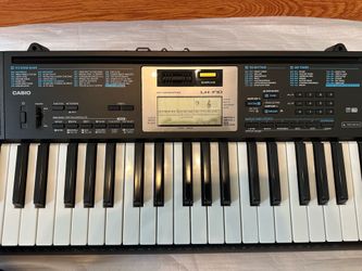 Casio LK-170 Key Lighting Keyboard - Sound EFX Sampler, Mic, Songbook Included