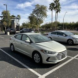 2018 Hyundai Elantra