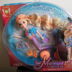 Mermaid High Finly Doll 