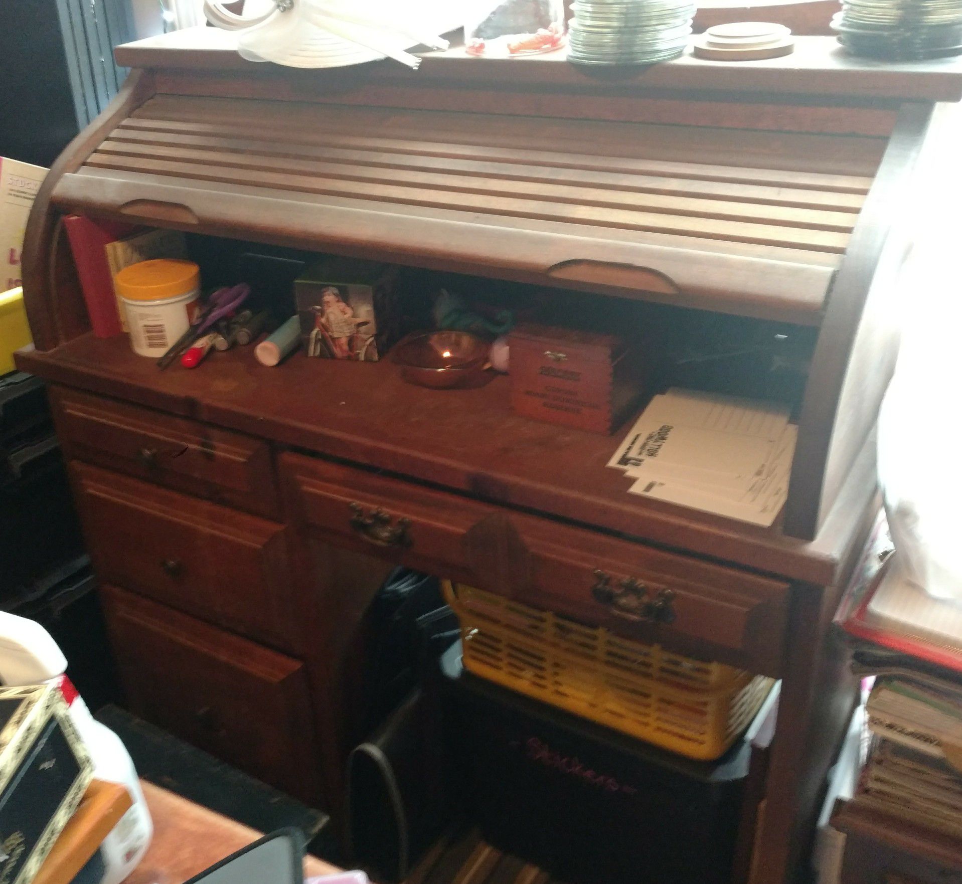 ADORABLE SOLID WOOD ROLL TOP DESK