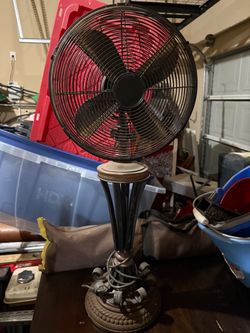 Luckyway vintage-style decorative oscillating table fan
