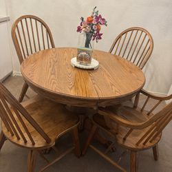 Solid wood Oak Clawfoot Table 