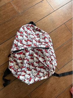 Hello kitty back pack