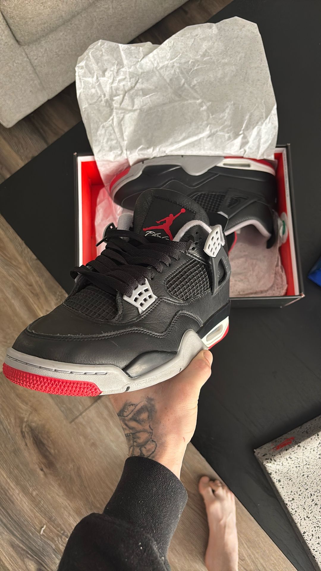 Jordan 4