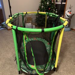 60” Kids Trampoline 