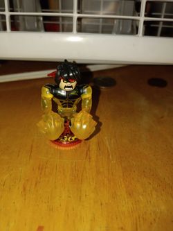 Shock Strike Turbo Chux  legend of akedo series 3